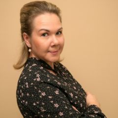 Щеглова Елена